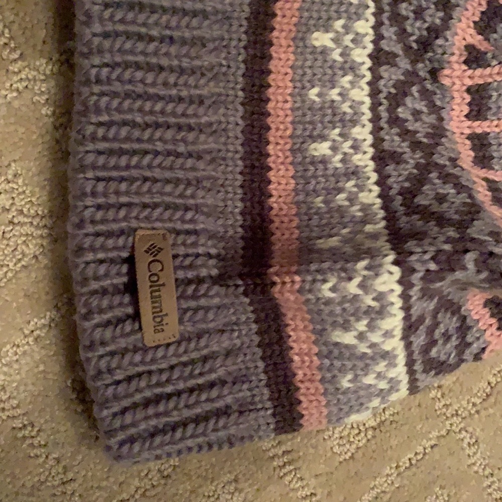 Columbia beanie, knit; never worn - Picture 2 of 4